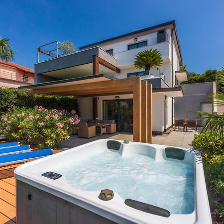 Relax Derossi 2 Apartamento Crikvenica Exterior foto